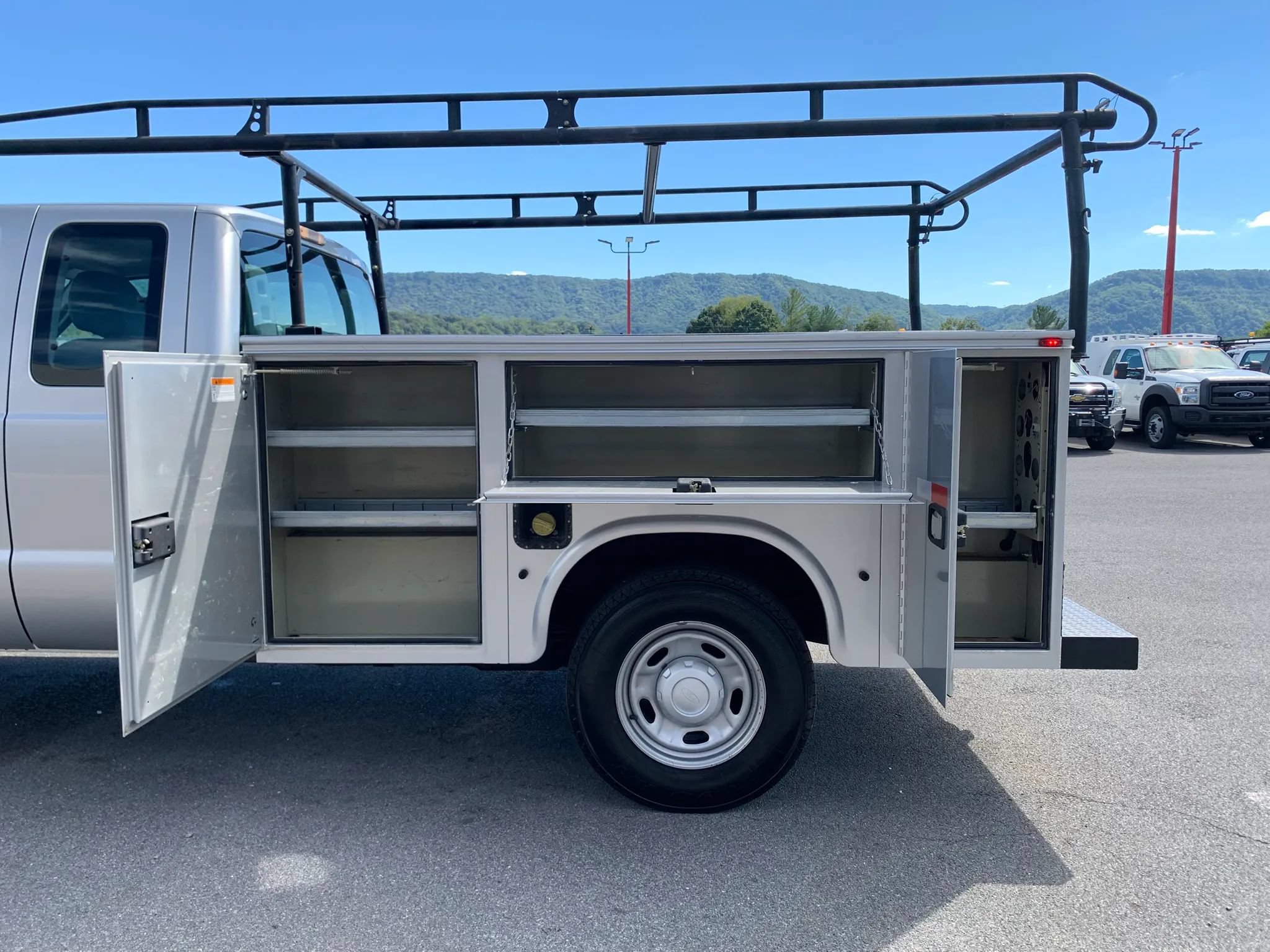 Used 2015 Ford F250 XL AWD/4WD image 28