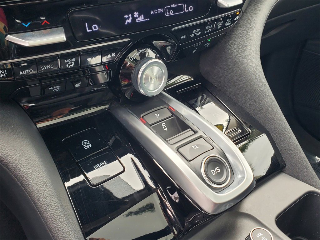 Used 2023 Acura MDX FWD image 32