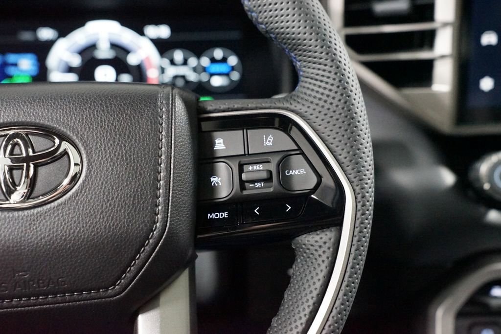 New 2026 Toyota Sequoia Platinum image 14