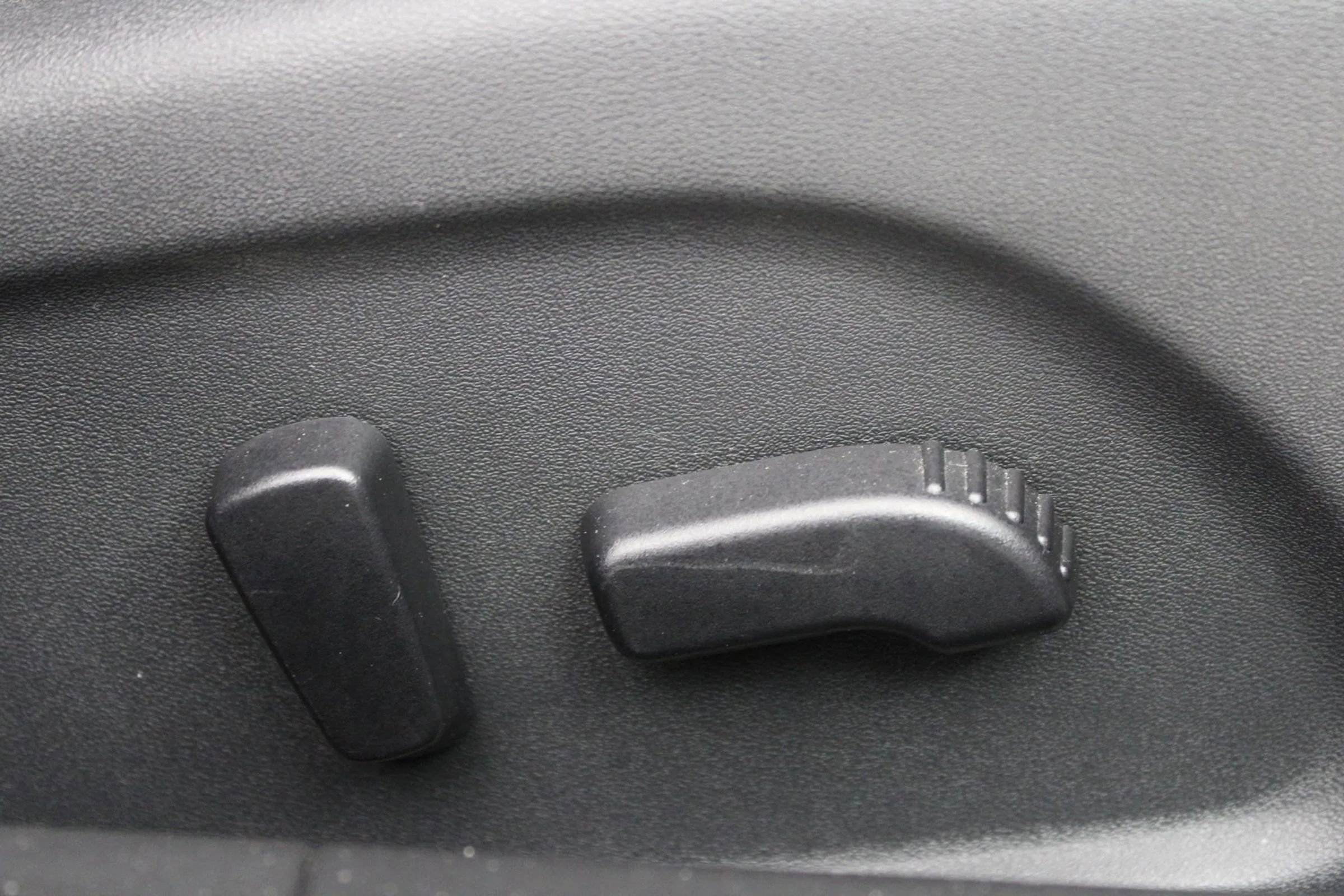 Used 2018 Nissan Altima 2.5 SL w/ 2.5 SL Technology Package image 37