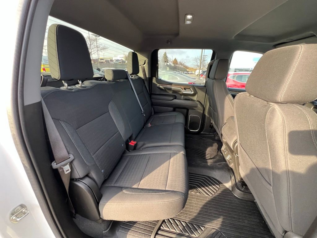 Used 2022 Chevrolet Silverado 1500 LT image 24