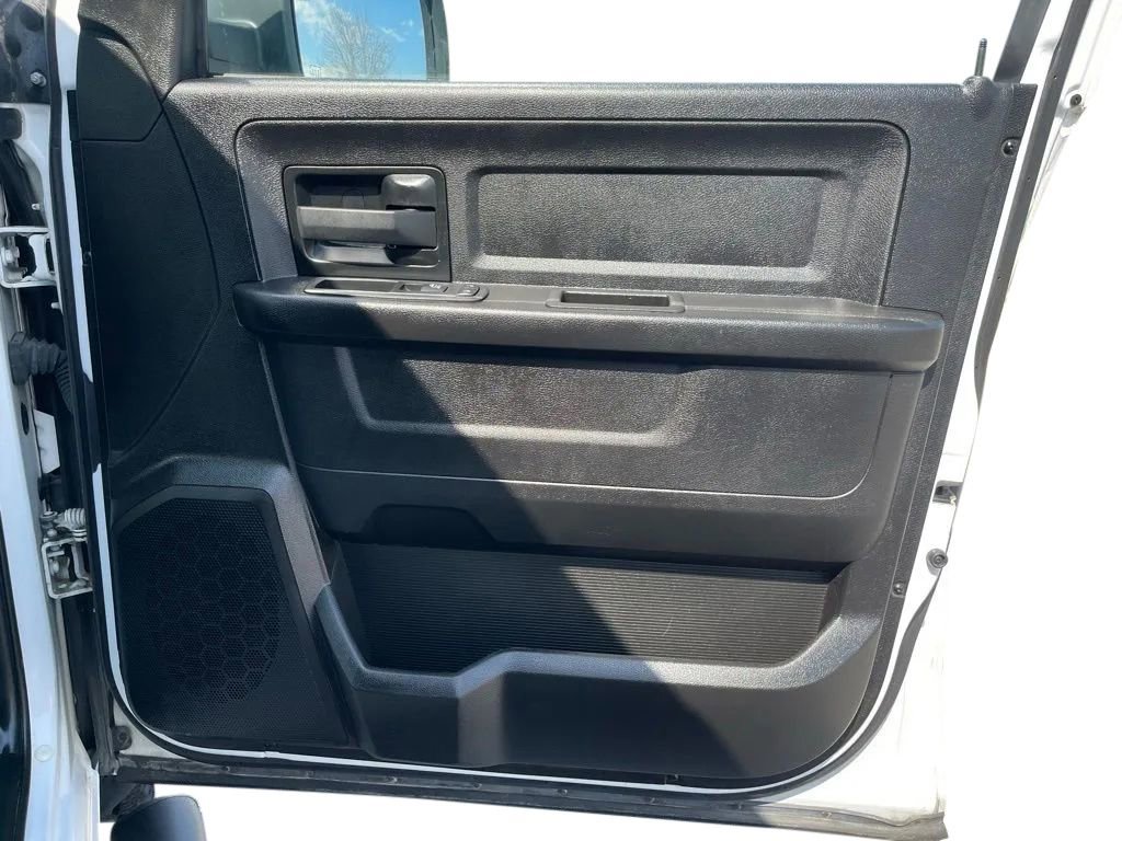 Used 2019 RAM 1500 ST image 18