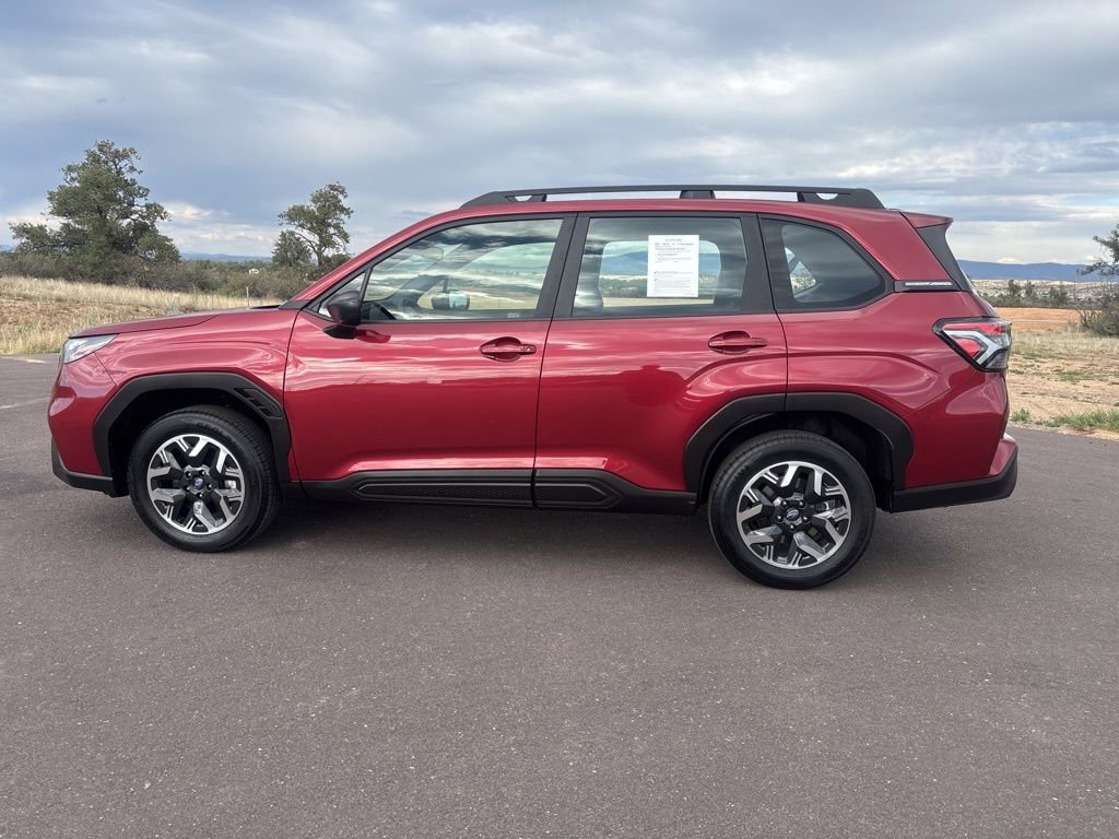 Used 2025 Subaru Forester AWD/4WD image 7