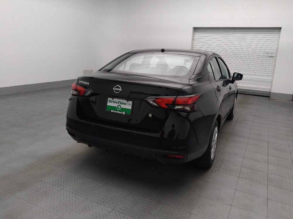 Used 2025 Nissan Versa S FWD image 7
