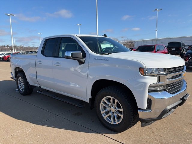 Used 2020 Chevrolet Silverado 1500 LT w/ Trailering Package video 1