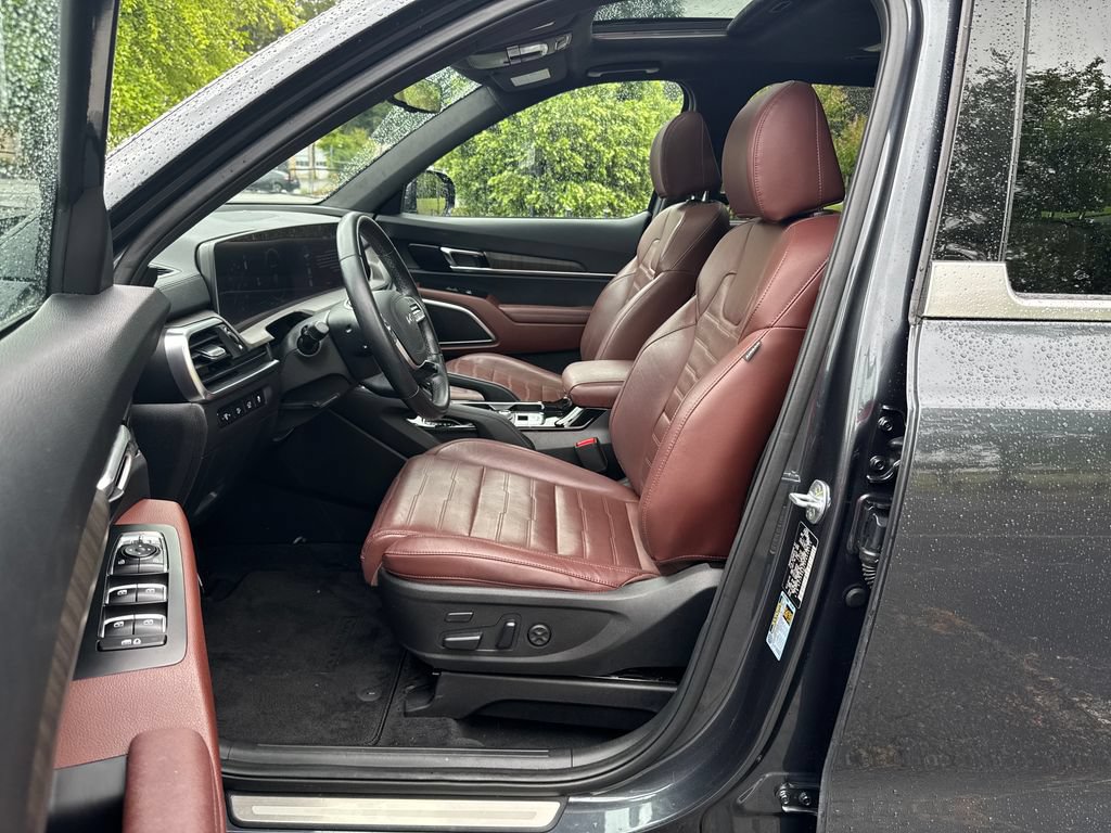 Used 2023 Kia Telluride SX Prestige AWD/4WD image 9