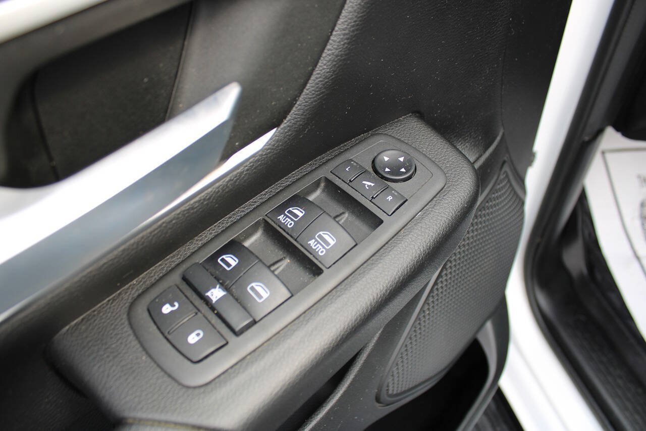 Used 2021 RAM 1500 Big Horn AWD/4WD image 24