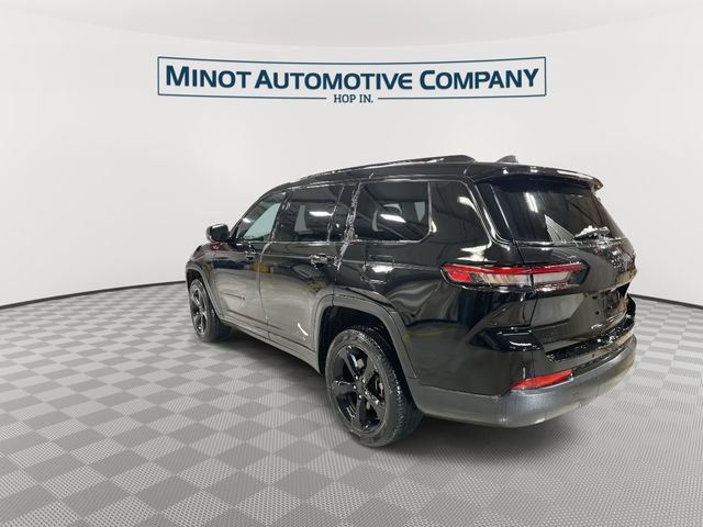 Certified 2024 Jeep Grand Cherokee L Limited w/ Black Appearance Package image 6