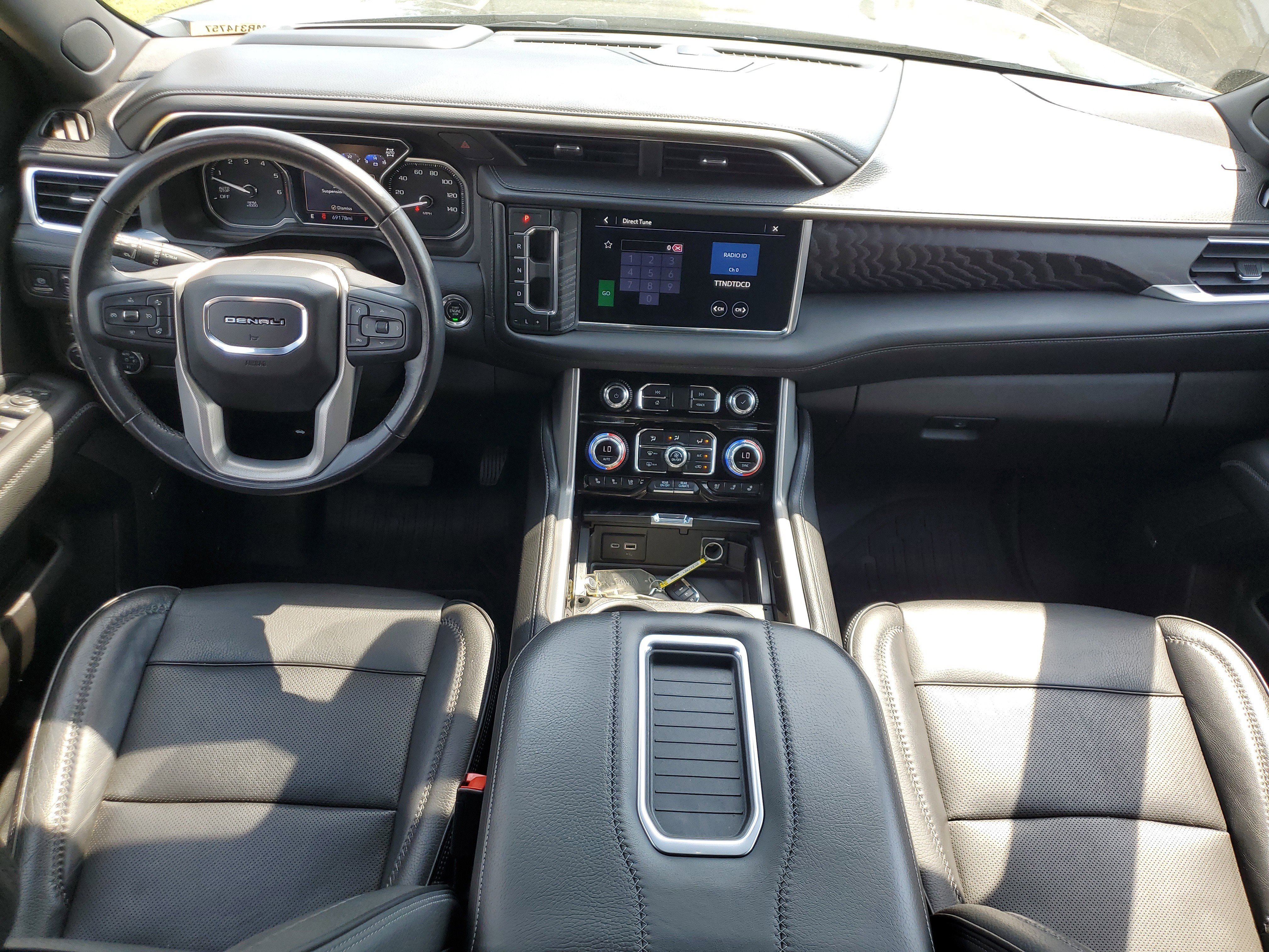 Used 2021 GMC Yukon Denali AWD/4WD image 15