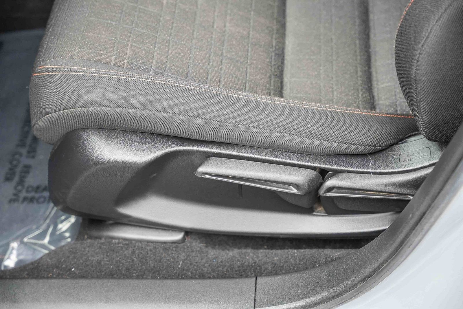 Used 2024 Honda HR-V Sport image 20