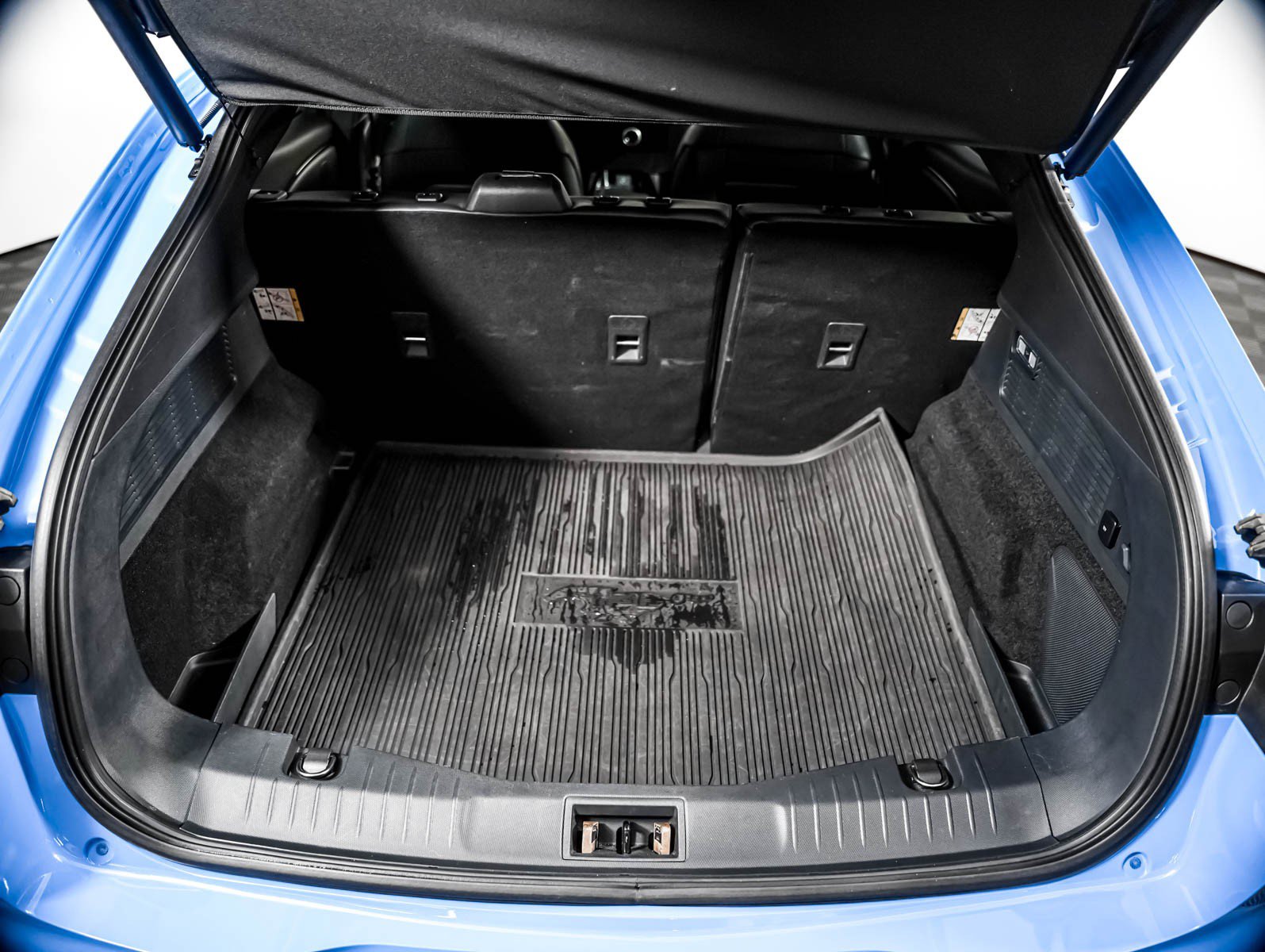 Used 2022 Ford Mustang Mach-E Premium AWD/4WD image 5