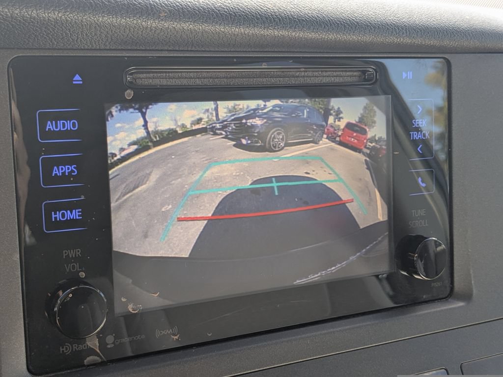Used 2017 Toyota Sienna LE FWD image 8