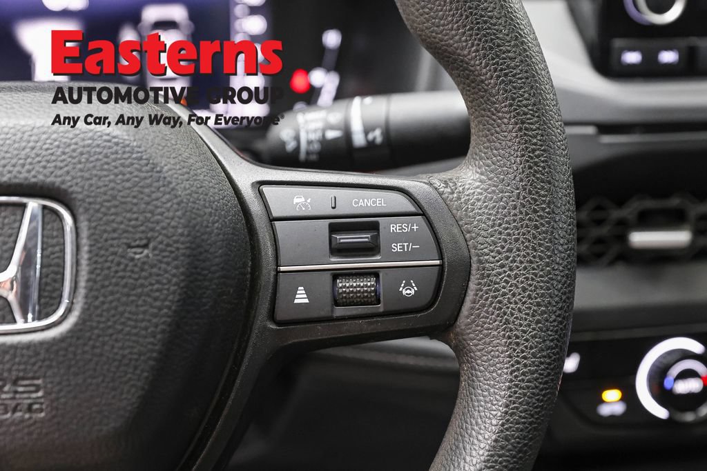Used 2025 Honda Accord SE image 16