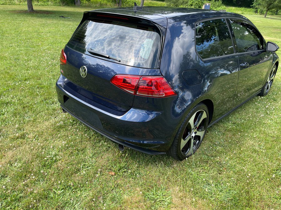 Used 2016 Volkswagen GTI SE FWD image 26