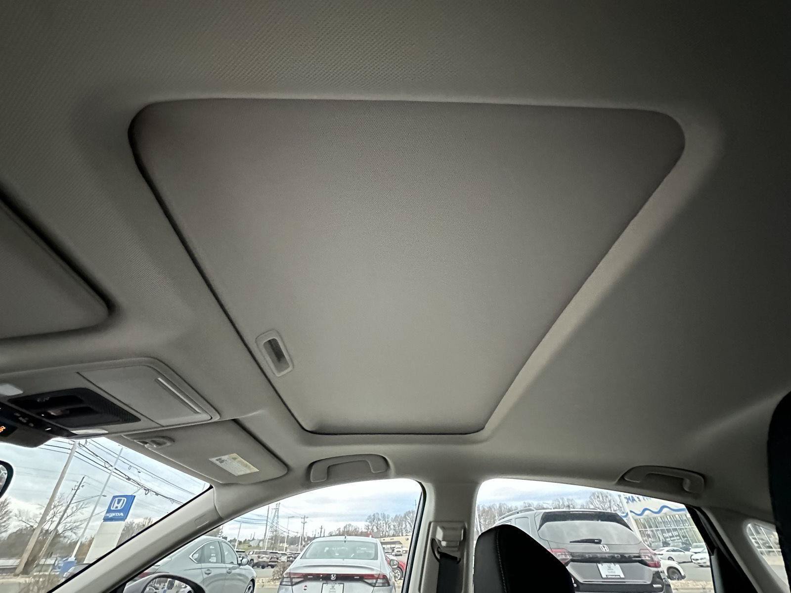 Used 2025 Honda Accord SE image 24