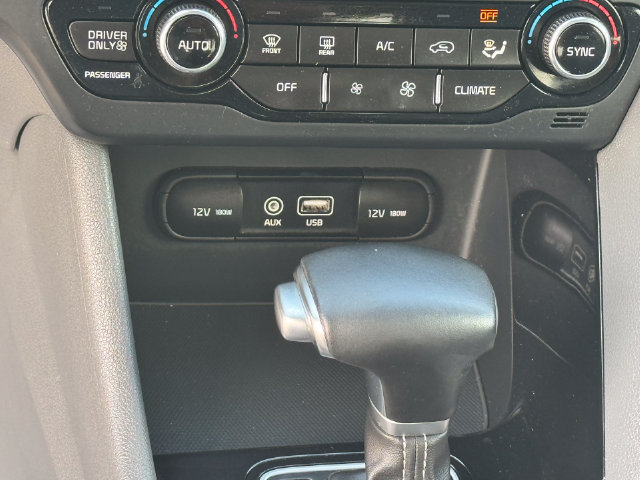 Used 2019 Kia Niro EX FWD image 19