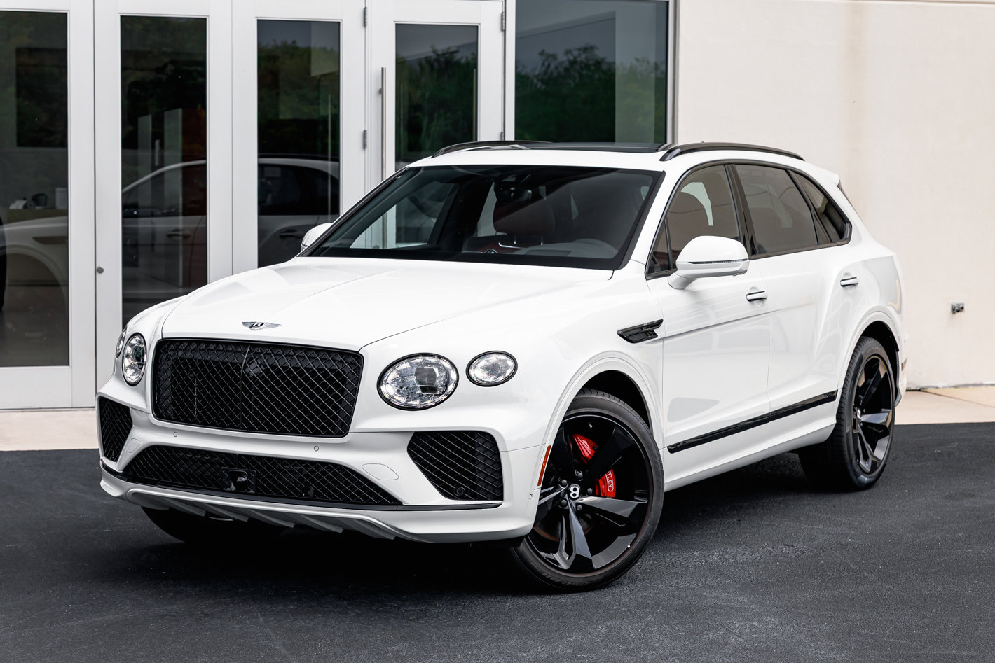 New 2025 Bentley Bentayga image 6
