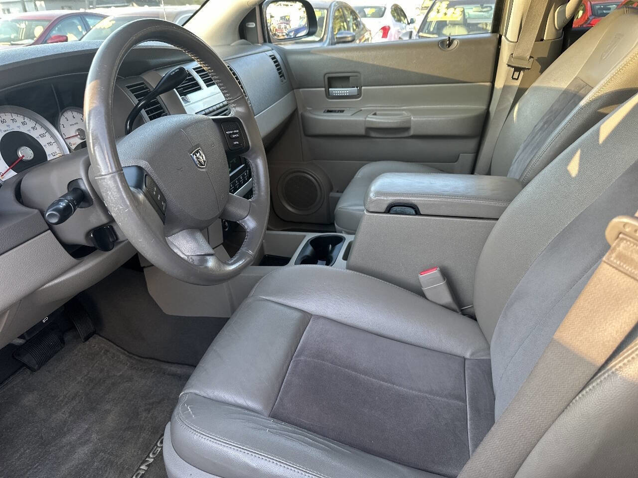Used 2007 Dodge Durango Limited w/ Trailer Tow Group image 22