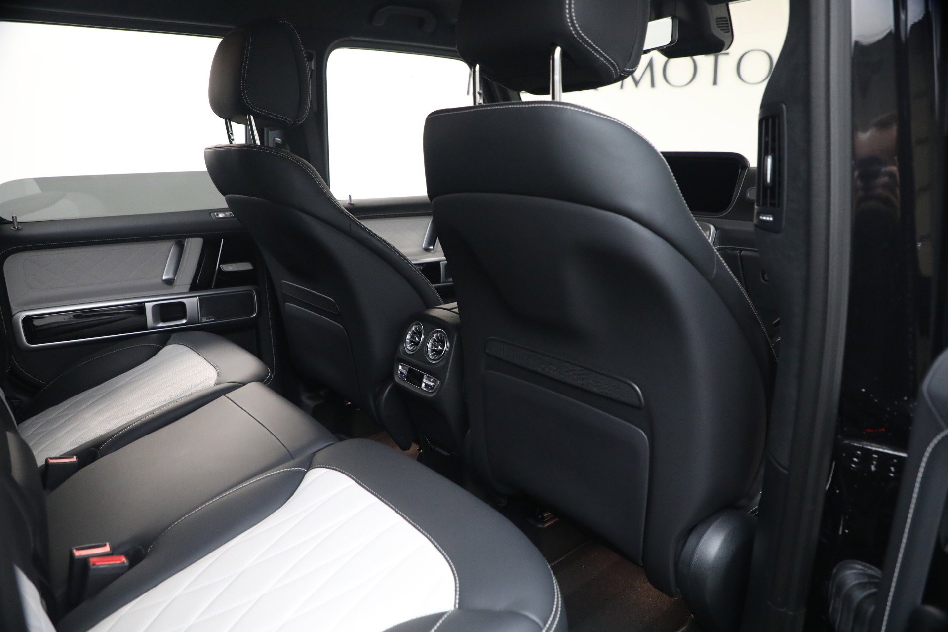 Used 2023 Mercedes-Benz G 63 AMG Squared w/ AMG Night Package image 23