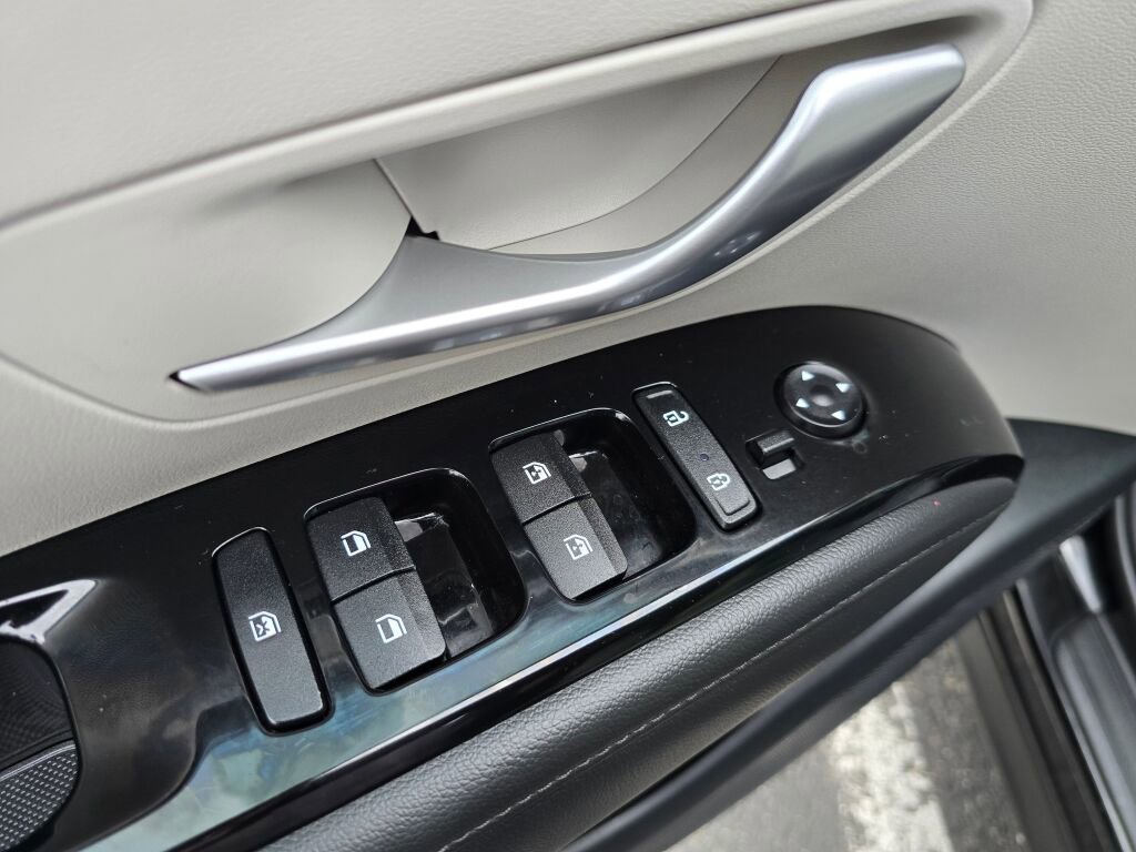 Used 2024 Hyundai Tucson Limited image 17