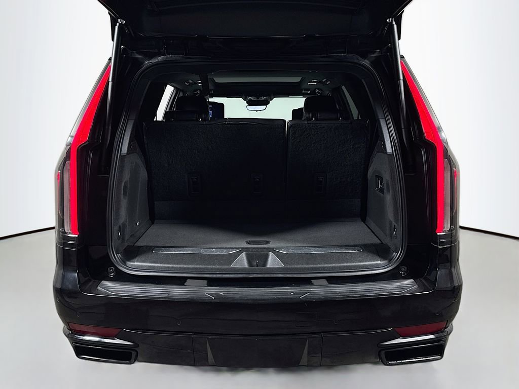 Used 2022 Cadillac Escalade Sport Platinum w/ Heavy-Duty Trailer Package image 27