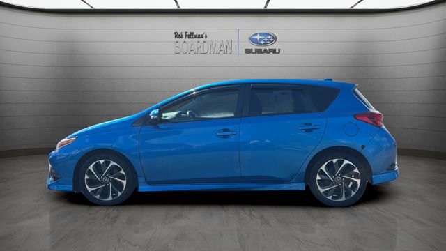 Used 2018 Toyota Corolla iM w/ Carpet Mat Package (TMS) FWD image 9