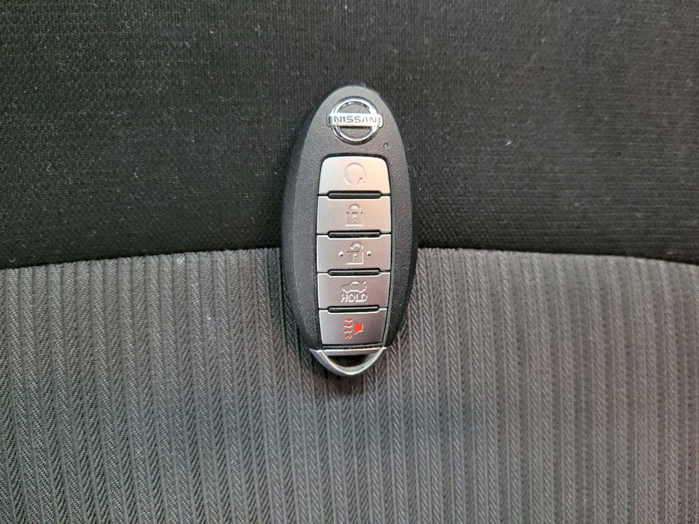 Used 2020 Nissan Sentra SV w/ Electronics Package FWD image 32