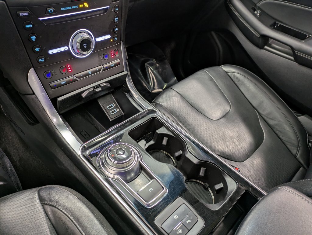 Used 2019 Ford Edge Titanium w/ Equipment Group 301A image 14
