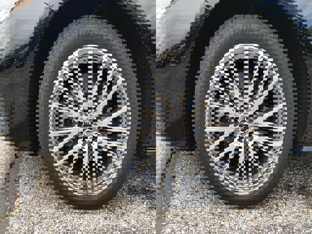 New 2025 Mercedes-Benz CLA 250 4MATIC image 9