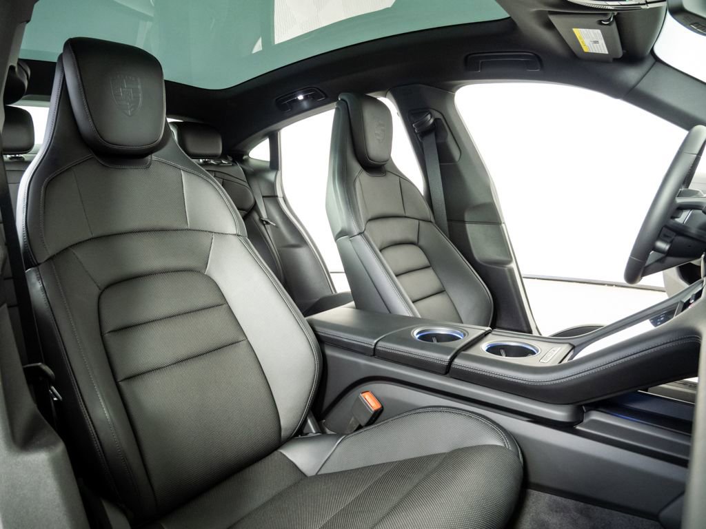 Certified 2025 Porsche Taycan AWD/4WD image 24