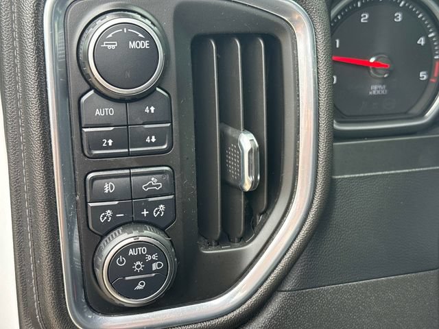 Used 2022 Chevrolet Silverado 3500 High Country AWD/4WD image 18
