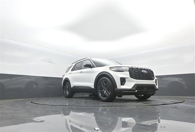 New 2026 Ford Explorer ST w/ Sun And Sound Package image 30