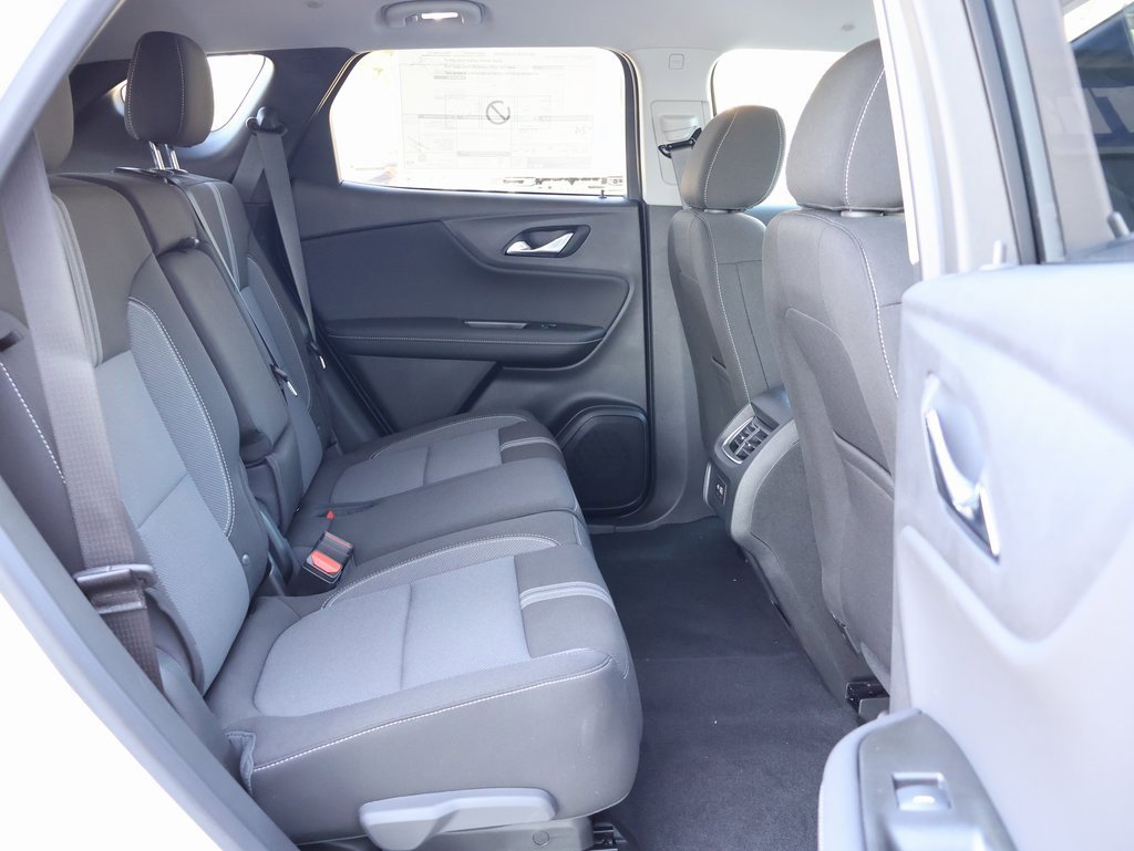 New 2025 Chevrolet Blazer LT image 33