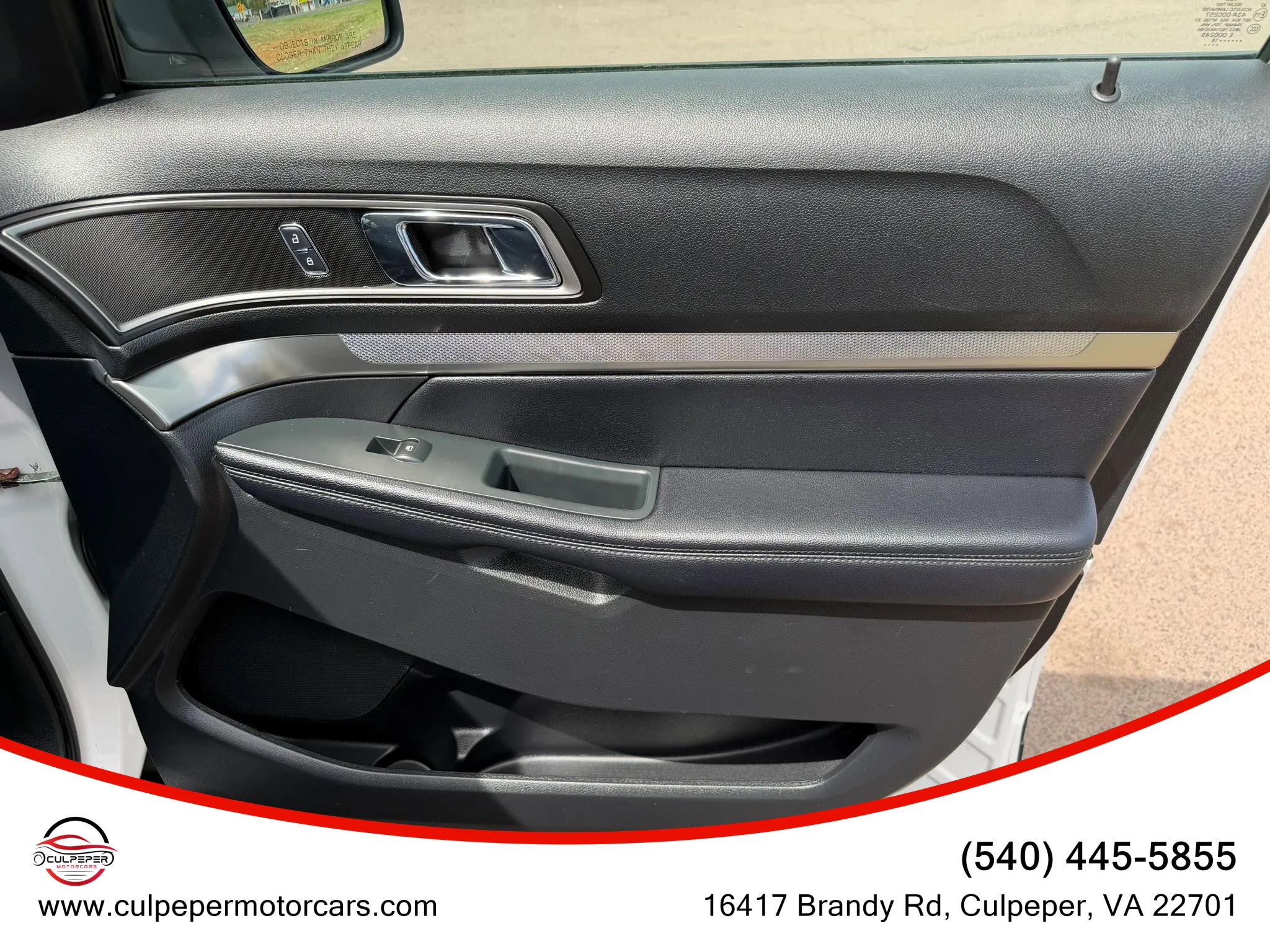 Used 2018 Ford Explorer XLT w/ Equipment Group 202A image 19