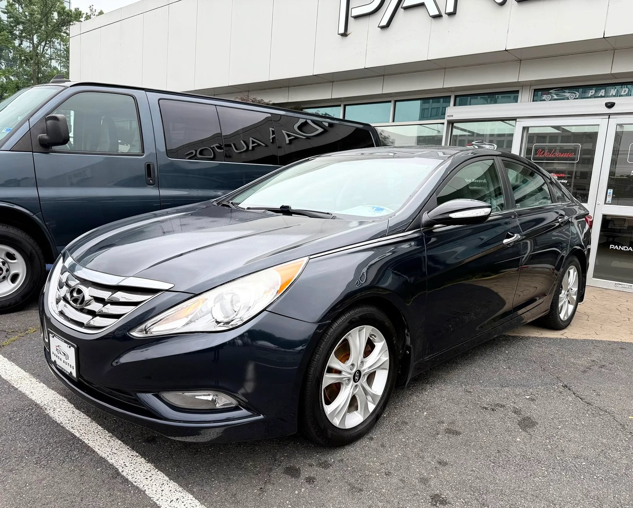 Used 2013 Hyundai Sonata Limited FWD image 3