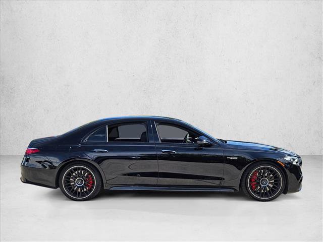 Used 2024 Mercedes-Benz S 63 AMG S image 2
