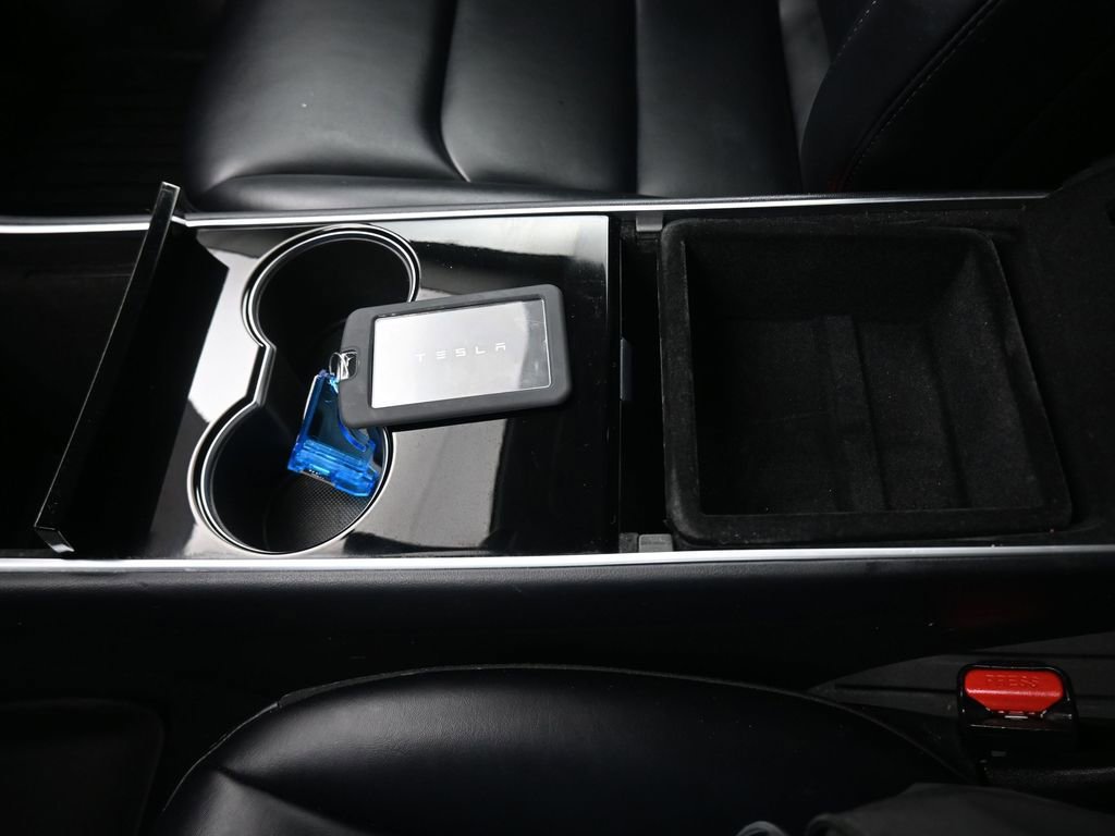 Used 2018 Tesla Model 3 Long Range AWD/4WD image 24