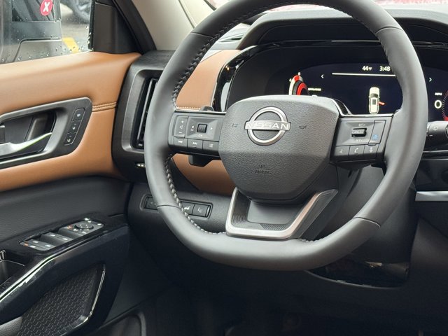 New 2026 Nissan Pathfinder Platinum w/ Cargo Package image 23