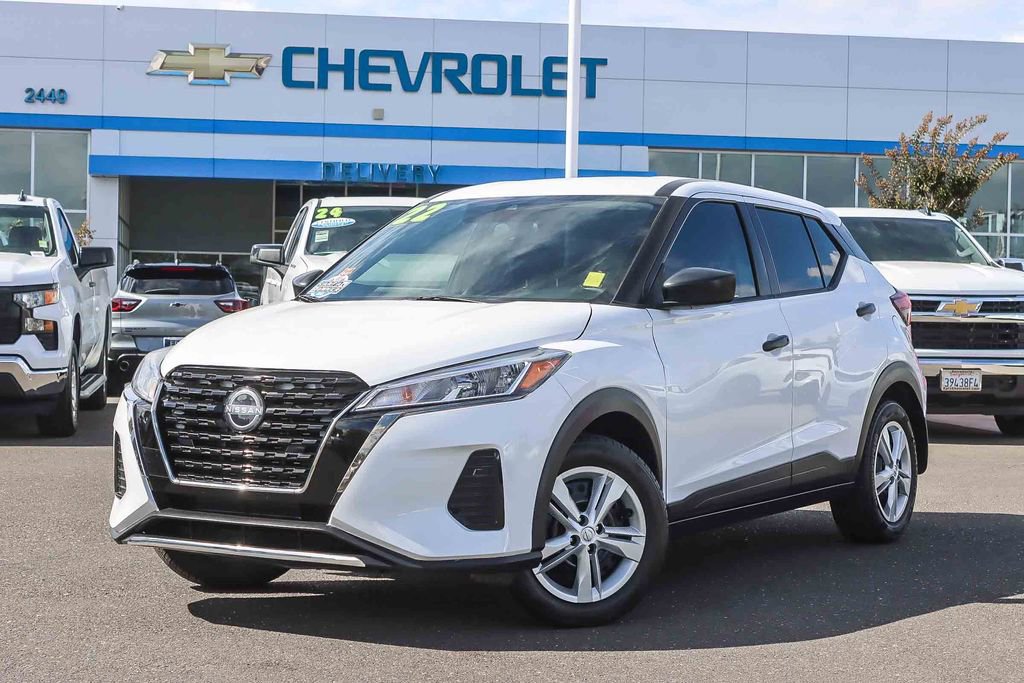 Used 2022 Nissan Kicks S