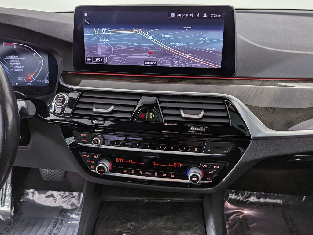 Used 2021 BMW 530i xDrive w/ Convenience Package image 36