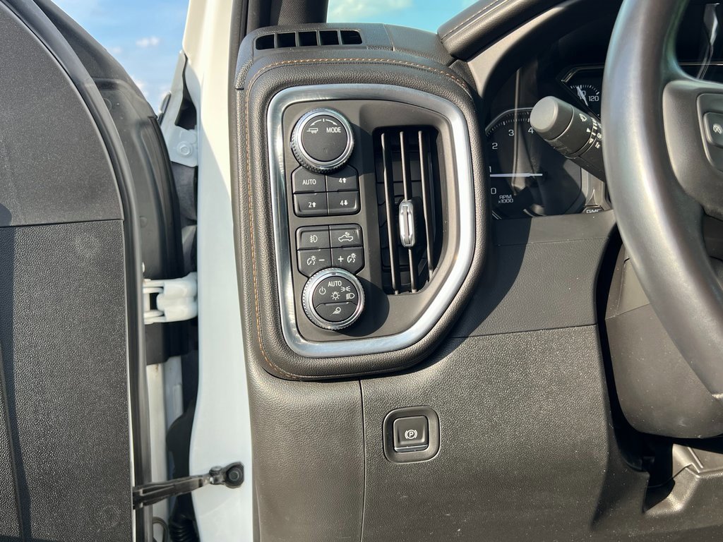 Certified 2022 GMC Sierra 2500 AT4 w/ Snow Plow Prep/Camper Package image 19