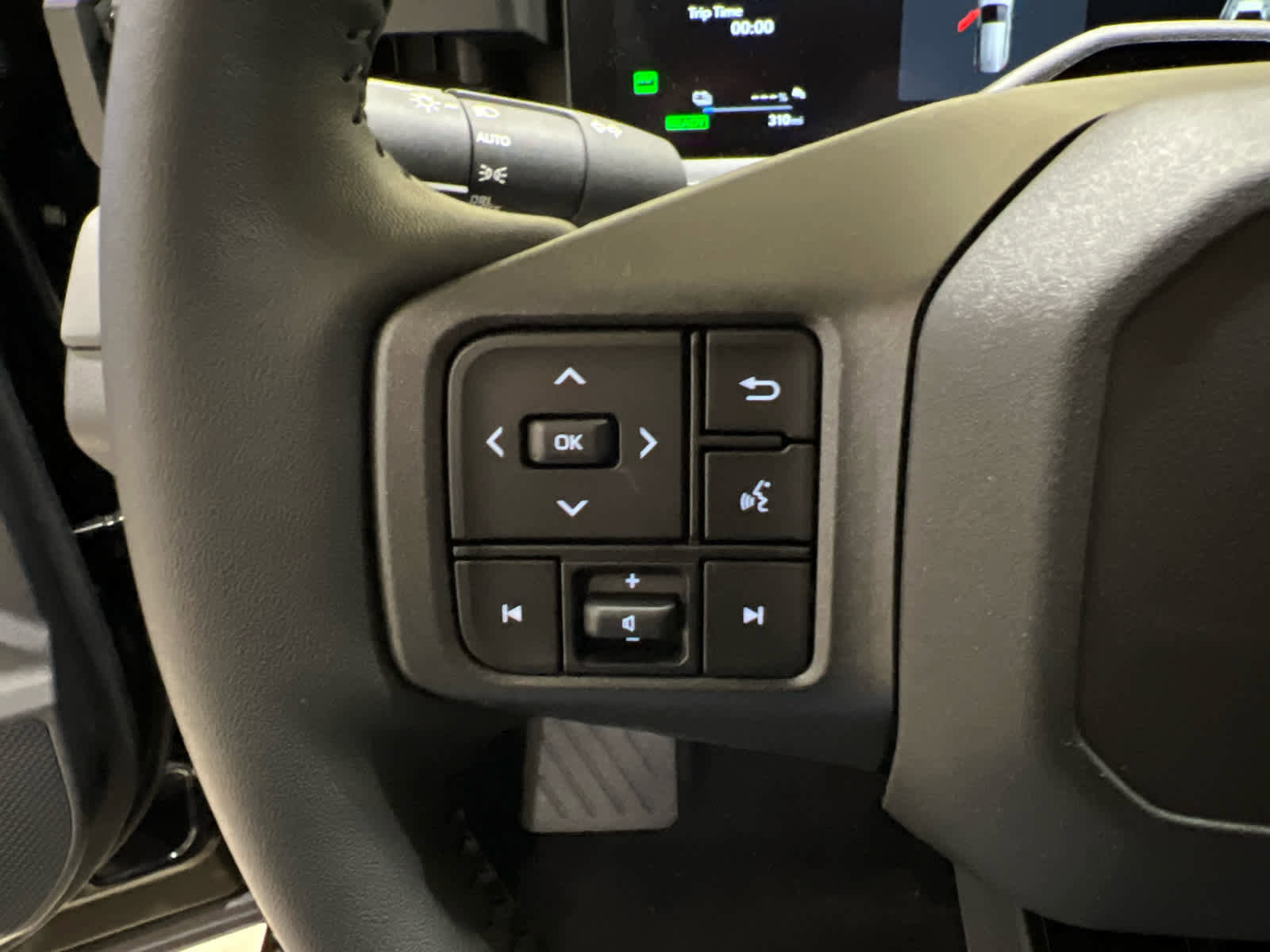 New 2026 Toyota RAV4 XSE AWD/4WD image 20