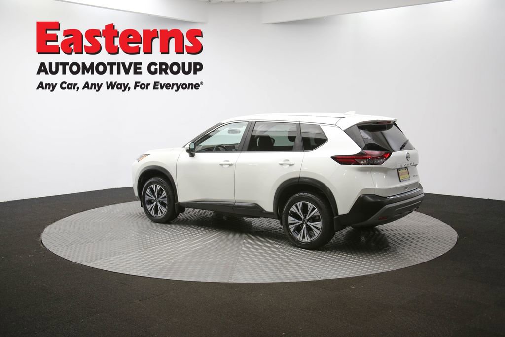 Used 2022 Nissan Rogue SV image 61