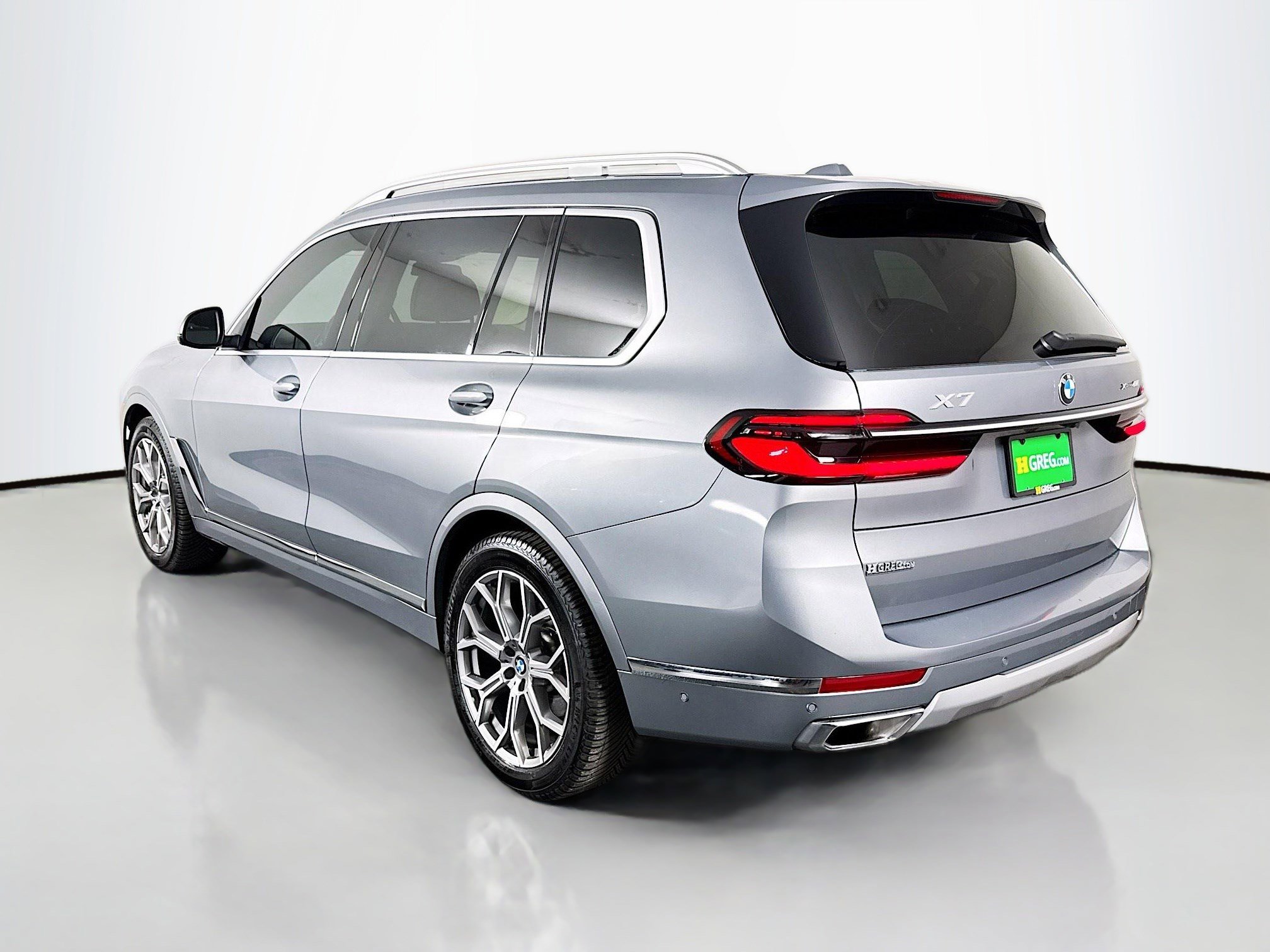 Used 2023 BMW X7 xDrive40i w/ Premium Package image 7
