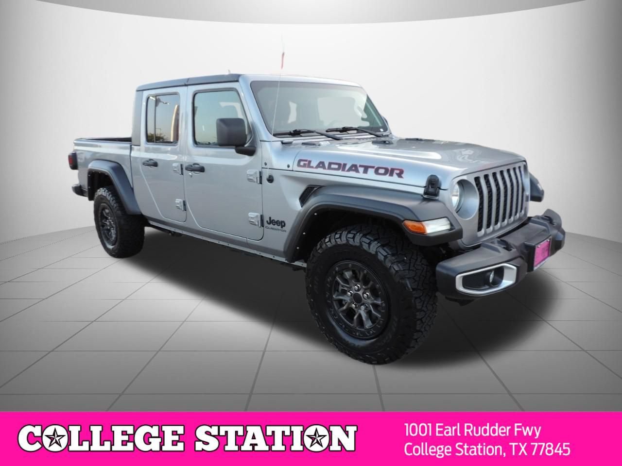 Used 2021 Jeep Gladiator Sport w/ Trailer Tow Package AWD/4WD image 3