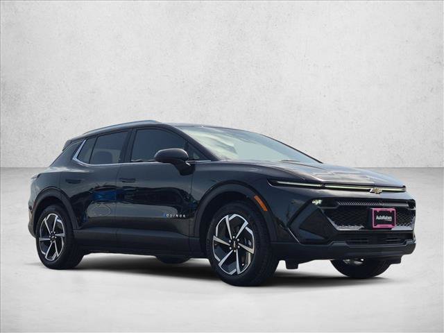 New 2026 Chevrolet Equinox EV LT FWD image 3