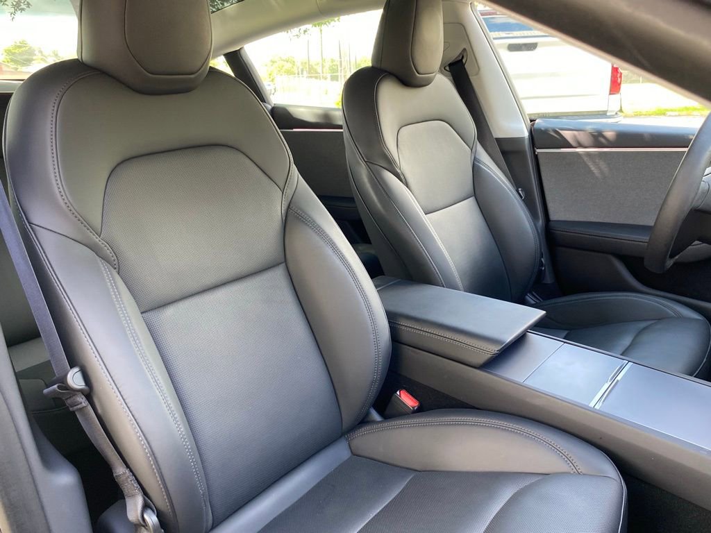 Used 2024 Tesla Model 3 Standard Range RWD image 37