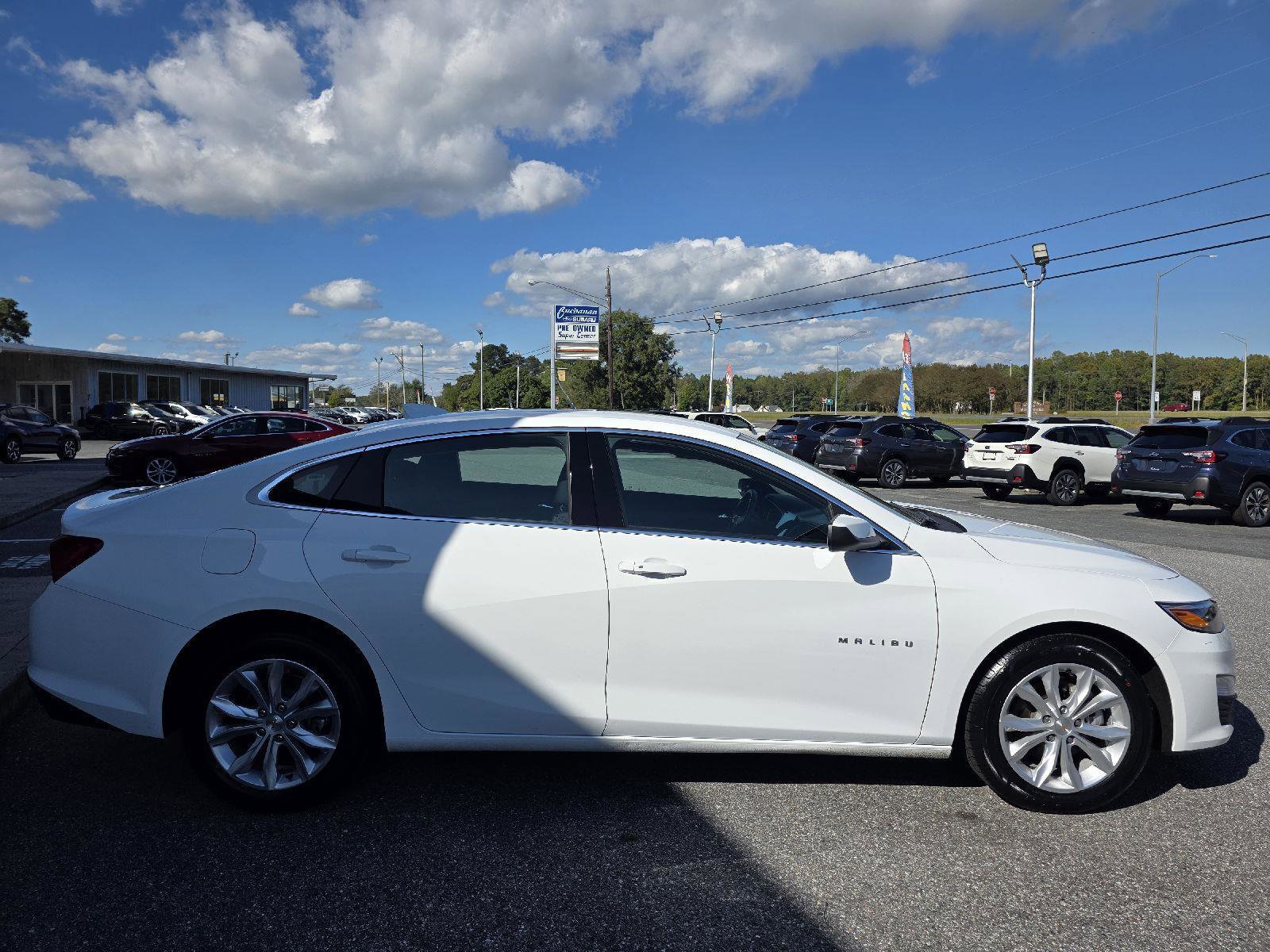 Used 2024 Chevrolet Malibu LT image 4