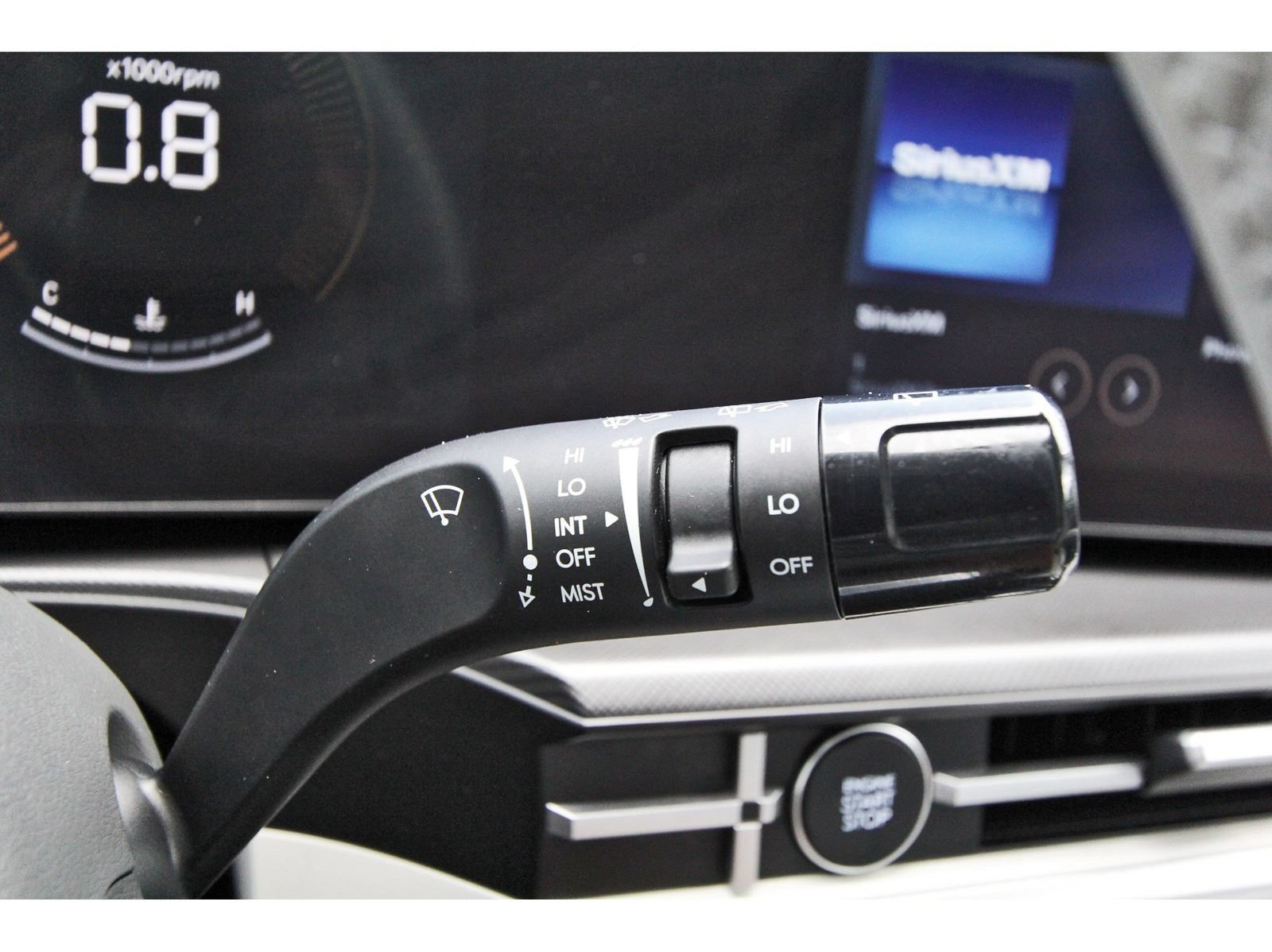 Used 2025 Hyundai Santa Fe SEL AWD/4WD image 18