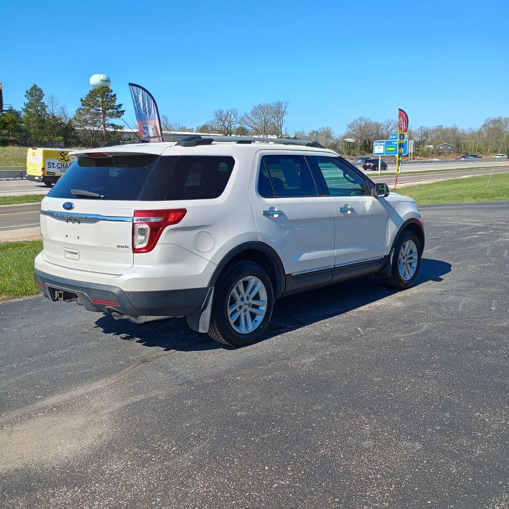 Used 2012 Ford Explorer XLT AWD/4WD image 5